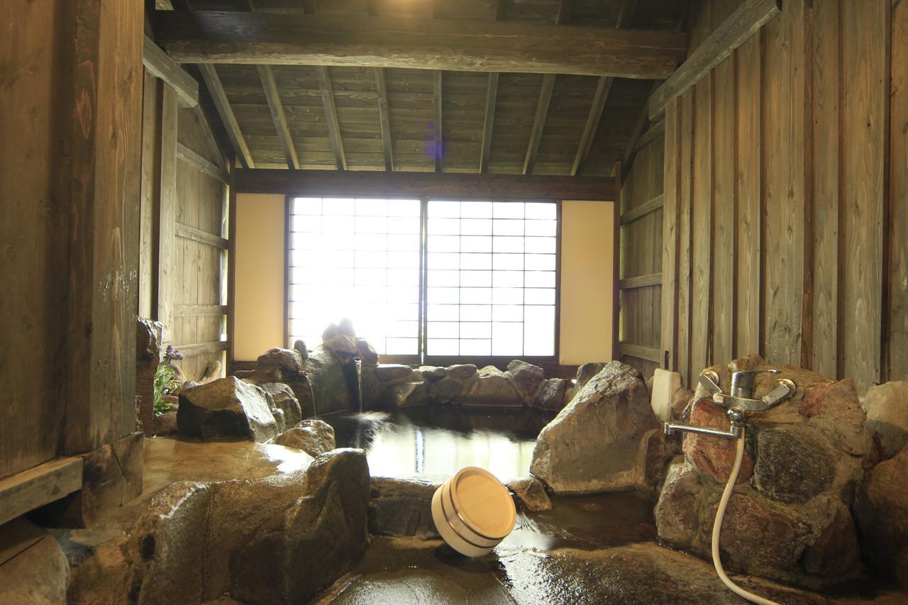 Ryosou Komatsu Bessou Kokonoe Exterior photo